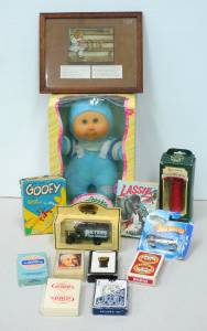 Lot 38 - Group of vintage and modern kids' items inc boxed toys (Cabbage Patch K