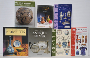 Lot 79 - Group lot of assorted Antiques & other Reference Books inc, Price G