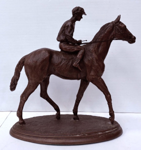 Lot 127 - Large Mary Pinsent Ltd Ed resin figure cast from a Bronze - The Thorou
