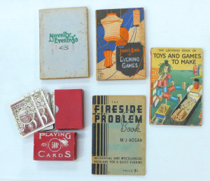 Lot 156 - Set of Educational Games Authors by US Playing Cards Co c1897 in vinta