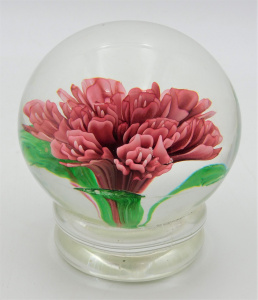 Lot 211 - Art Glass Paperweight - Pedestal base with Pink lamp work flowers 9cm