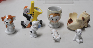 Group lot vintage Novelty Japanese ceramics inc Bonzo Brooch & Figures, Jazz