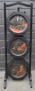 Lot 16 - Vintage black lacquered and hand painted Chinese 3-tiered folding case