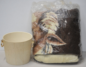 Lot 168 - Small retro lot inc West German faux-fur bed spread and Duro ware faux
