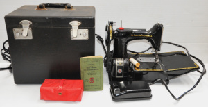 Lot 170 - Vintage Cased Portable Singer Featherweight M-221K1 Electric Sewing Ma