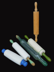 Lot 185 - Group of vintage rolling pins inc Australian (Fowler and other) and En