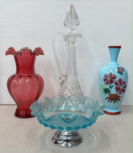 Lot 211 - 4 pces Victorian and other glass incl Ruby frilled vase, blue floral m