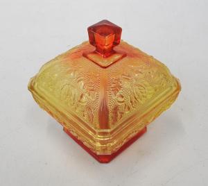 Lot 222 - Vintage Jeannette Glass Co Amberina Glass Square lidded Box - Pedestal