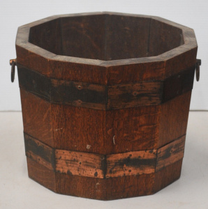 Lot 005 - Vintage Arts & Crafts copper bound silky oak fuel bucket - 32cm W