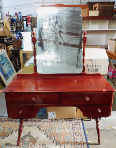 Lot 055 - Cottage style dressing table w tilting mirror by Verdere Furniture c19