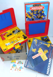 Lot 077 - 4 x modern Meccano sets, 2 boxed and 2 in hard cases (completeness unk