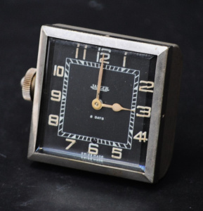 Lot 171 - Vintage c1930- 40s Jaeger 8 Day Car Clock - adjusting dial to left, mo