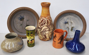 Group lot Vintage & Modern Australian Pottery inc Ernest Finlay Squat Vase,