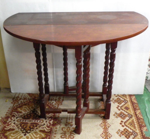 Lot 009 - Vintage c1930s Oak Oval Dropside Gateleg Table w Barley twist legs