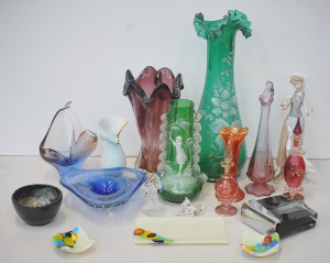 Lot 093 - Lot of Mixed Items incl Murano Glass Ashtray, Lladro Figure, Czechoslo
