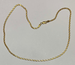 Lot 171 - 18ct Balestra link chain with lobster claw clasp - 43 cms L, TW 8 8 gr