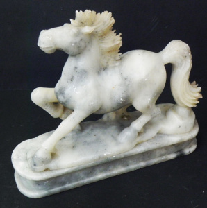 Lot 181 - Vintage carved alabaster horse - 23cm W - possible losses to sighted