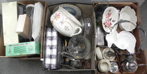 Lot 055 - Large mixed lot of 3 boxes of mainly vintage items inc cast iron Spong