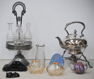 Lot 147 - Mixed Group lot inc Pair Anchor Hocking Carnival Glass Piggy banks, Sw