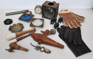 Lot 150 - Lot of vintage blokey items inc kerosene hand lantern, blue glass lant