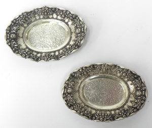 Lot 178 - Pair Continental Marked 800 Silver oval dishes with pierced repousse r