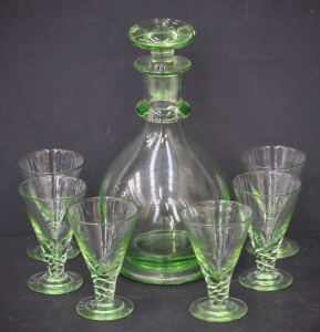 Lot 213 - 1930s Czech green Glass Art Deco 7 pce Decanter set - ringed neck to