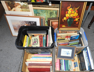 Lot 010 - 4 x Boxes Books & Framed & unframed Pictures inc Vintage Poetr