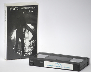 Lot 099 - Bootleg VHS of Tool concert 24-9-2001 Wilkes-Barre, PA - approx run t