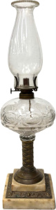 Lot 100 - c1900 Alabaster & brass oil lamp with patterned glass bowl - 44cms