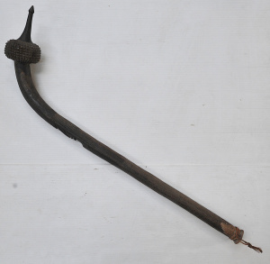 Lot 120 - Vintage intricately carved Polynesian hardwood Totokia beaked battle c