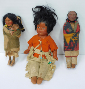 Lot 137 - 3 x vintage Native American dolls inc 2 x Skookum, 1 other (37cm H)
