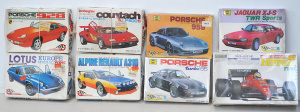 Lot 155 - Group lot - Vintage boxed Unmade plastic Scale Model Kits - 1 38 scale