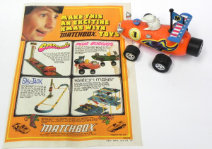 Lot 170 - Rare vintage c1972 Matchbox Lesney 'Plug Buggies' Plastic Kids Toy - C