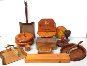 Lot 019 - Box lot of vintage wooden items inc silky oak letter cubby and crumb t