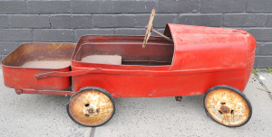 Lot 074 - Vintage c1950 - 60s Australian made Cyclops Pedal Car Tip Truck - tipp