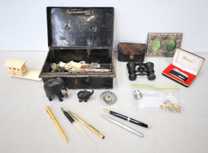 Lot 146 - Vintage group inc cashbox w key, jewellery, pins & charms inc 925