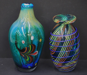 Lot 203 - 2 pces Heavy Art Glass inc Teal, Blue & Yellow with coloured mosai