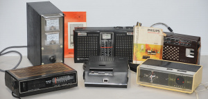 Lot 030 - Box of Vintage Radios & Alarm Clocks incl Kreisler, Midland, Natio