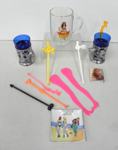 Lot 145 - Group of vintage risqu kitsch items incl Swizzle sticks, Tankard, lent