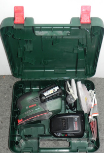 Lot 077 - Bosch cordless sander in case w sanding pads