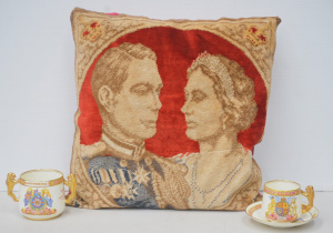 Lot 135 - Group lot Commemorative King George VI Royalty items inc Paragon Lovin
