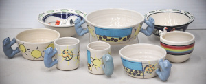 Lot 138 - Group lot signed Modern Contemporary Australian Pottery inc Janine Pil