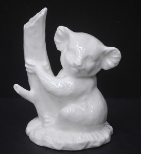 Lot 208 - Limited edition Noritake 6100 50th Anniversary Koala China figurine in