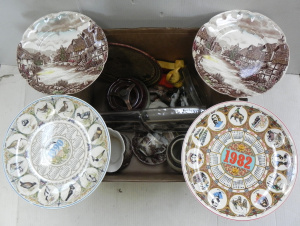 Lot 032 - Vintage mixed lot w ceramic dogs inc Empire ware bookend, German terri