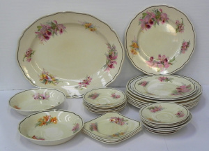 Lot 198 - Large group of vintage Orchid patterned Royal Doulton dinnerware - pla