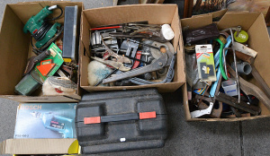 Lot 050 - Large lot of 3 boxes of tools inc Bosch power drill, GMC circular saw,