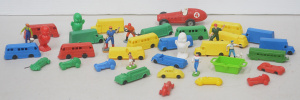 Lot 042 - Small box lot - Vintage & Modern Plastic Kids Toys - old Triang fr