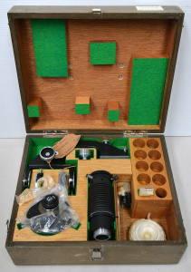 Lot 151 - 1960s boxed Union Optical photomicrography set (China) - box 36cm W