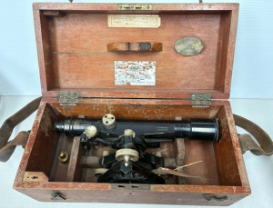 Lot 127 - 1929 boxed ER Watts & Sons London surveying transit engraved NH Se