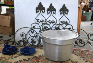 Lot of Metal Items incl Large Lidded Metal Pot, Blue Speckled Enamelled Cookware